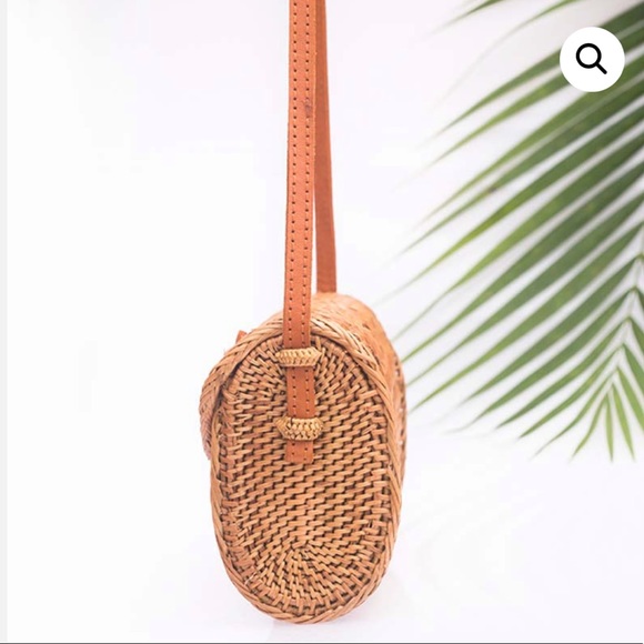 Bohemian Rattan Bag - Picture 5 of 11